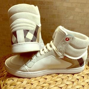 Burberry Sneakers